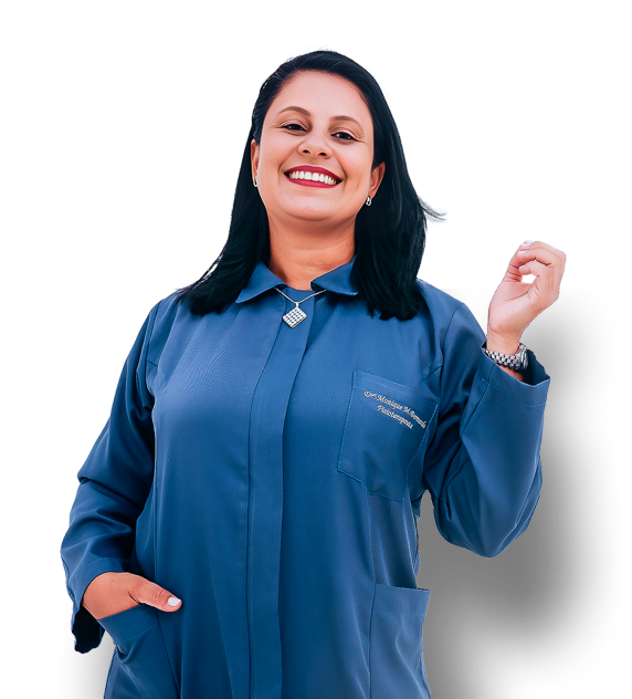 Dra. Monique Meirelles, fisioterapeuta especialista em coluna